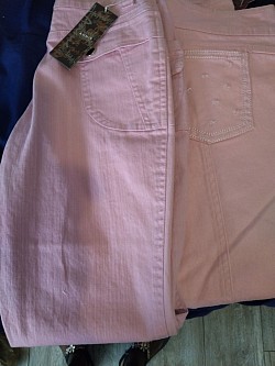 Pink pants for juniors girls size 5/6 and 5 $10.00 77% cotton 20% polyester 3% spandex machine washable cold water no bleach